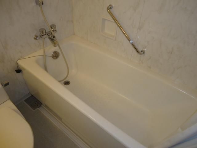 バス・シャワールーム　★使い易い３点ユニット★