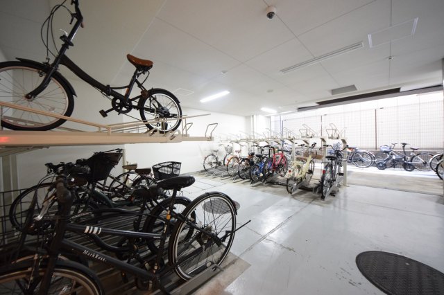 その他共有部分　プレサンスNEO心斎橋　駐輪場