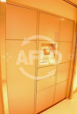 セキュリティ　プレサンスNEO心斎橋　宅配ＢＯＸ