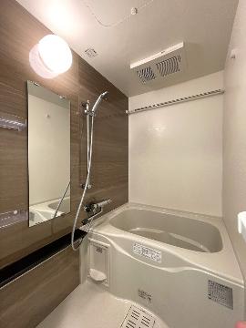 バス・シャワールーム　バス