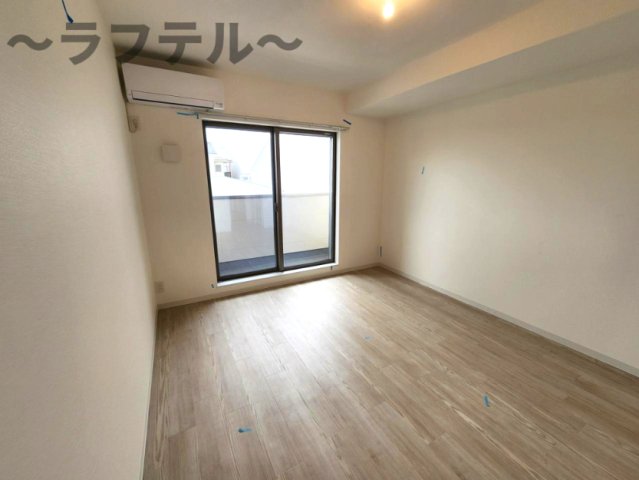 居室・リビング　同メーカー施工　別部屋イメージ写真