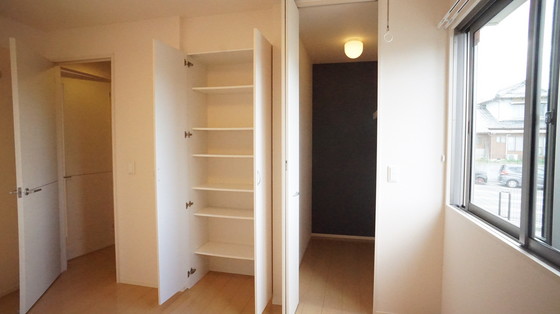 収納　ウォークインクローゼット