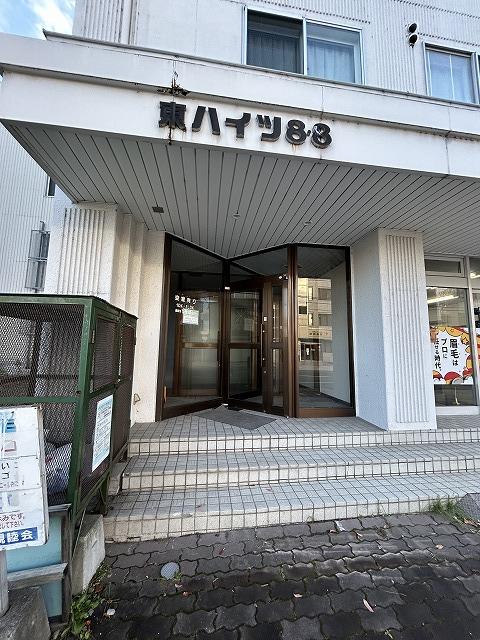 エントランス　エントランス