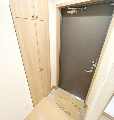 玄関　【女性のお一人暮らしでも安心のセキュリティ♪】