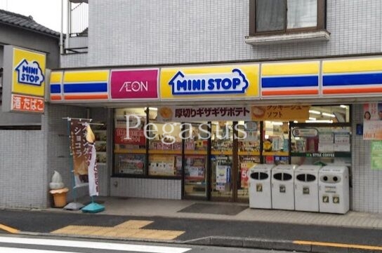 コンビニ　ミニストップ新大塚店（コンビニ）まで160m