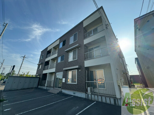 建物外観　札幌市北区南あいの里「ベルナティオ南あいの里」