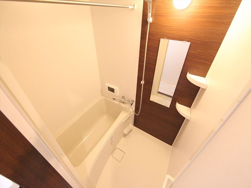 バス・シャワールーム　浴室暖房乾燥機能付バス（浴室ＴＶ付）イメージ写真