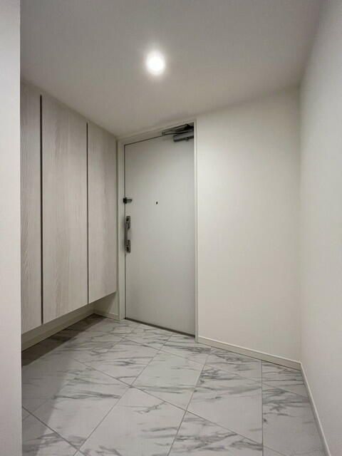 玄関　参考写真