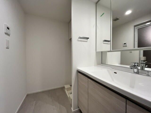 洗面設備　参考写真