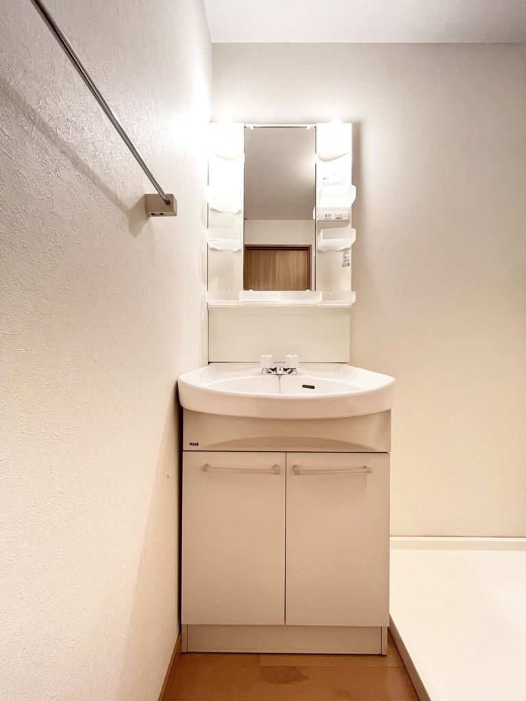 洗面設備　※代表タイプの写真のため実際と異なる場合がございます