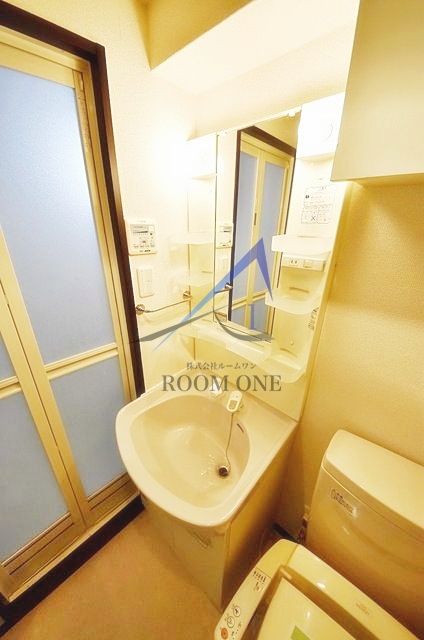 洗面設備　洗面台です。