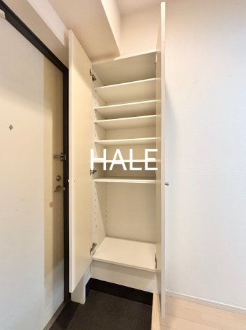 収納　別号室類似