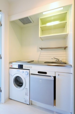 キッチン　参考写真（同物件別部屋）