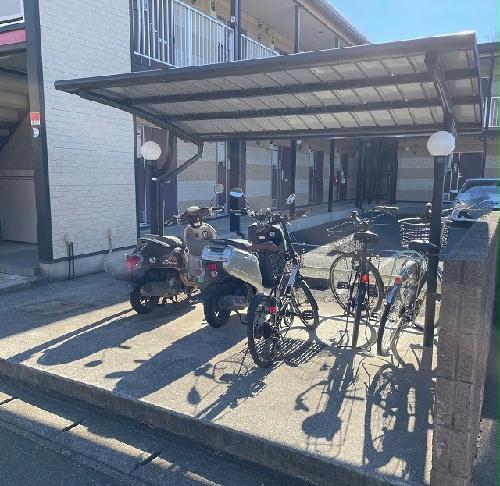 その他共有部分　屋根付き駐輪場