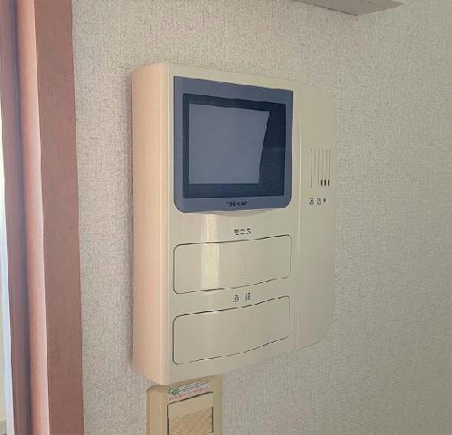 セキュリティ　モニター付きインターホン