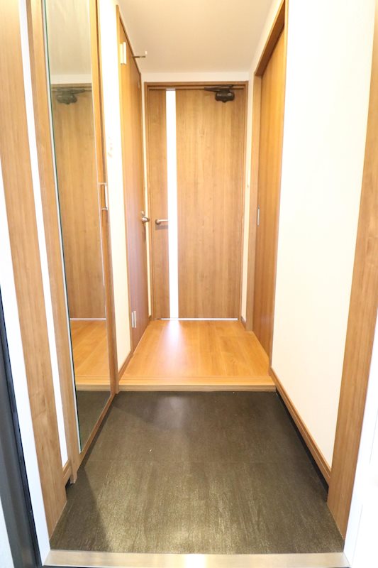 玄関　他号室写真流用