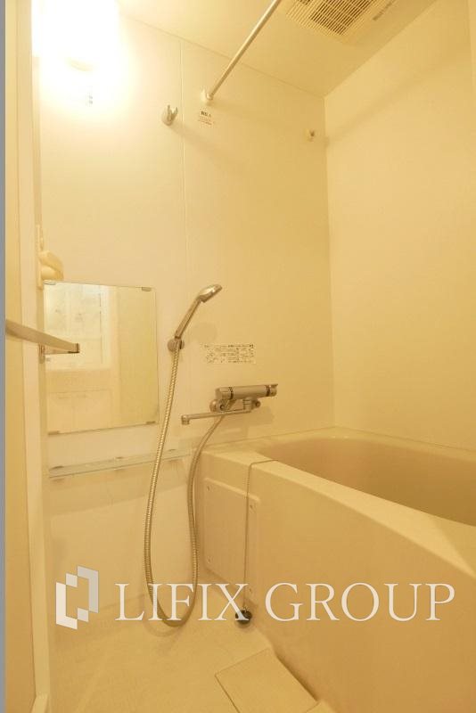 バス・シャワールーム　風呂