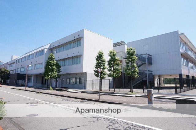 小学校　野々市小学校（小学校）まで316m