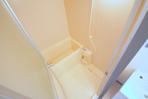 バス・シャワールーム　別部屋参考写真