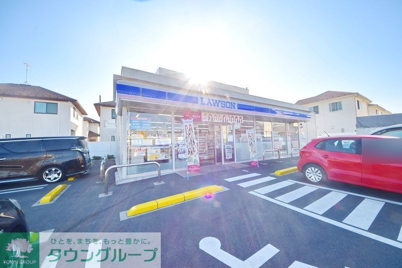 コンビニ　ローソン越谷レイクタウン七丁目店（コンビニ）まで120m