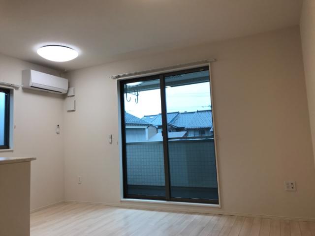 居室・リビング　リビング