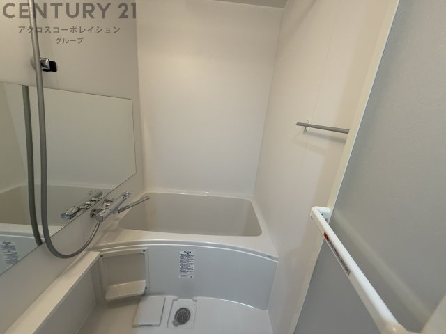 バス・シャワールーム　浴室乾燥機付きで便利！