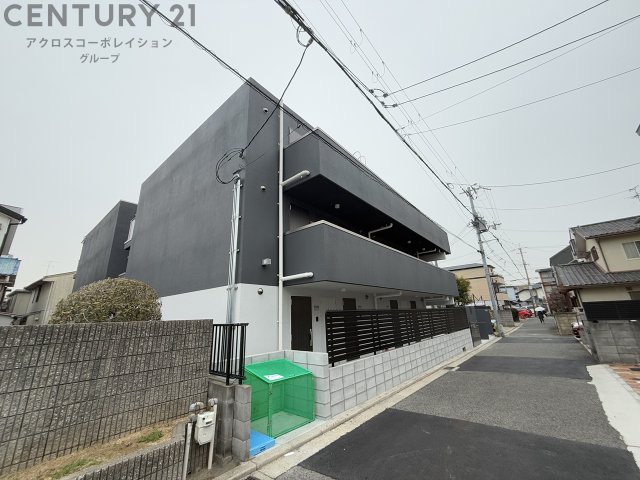 建物外観　オートロック付きでセキュリティ安心！宅配BOX付き！