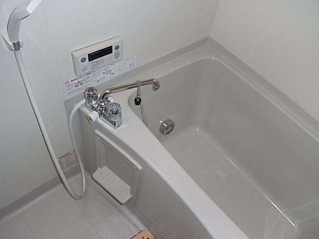 バス・シャワールーム　☆追い焚きバス☆