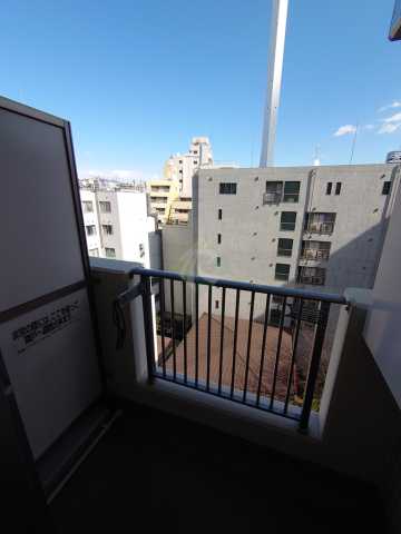 バルコニー　プライムアーバン池袋（別階参考写真）
