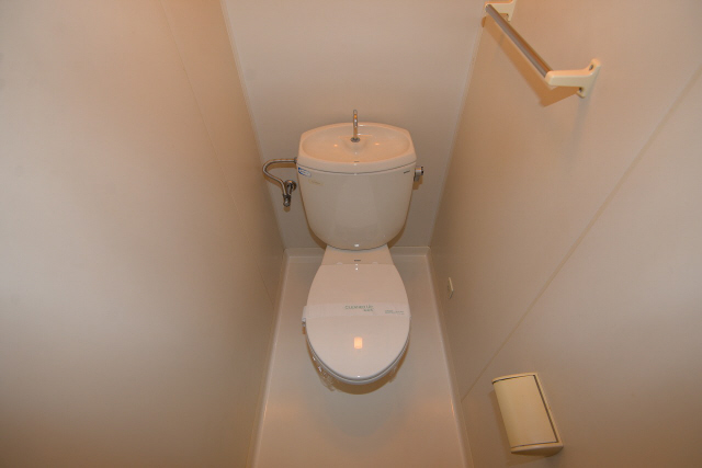 トイレ　ゆったりとした空間のトイレです