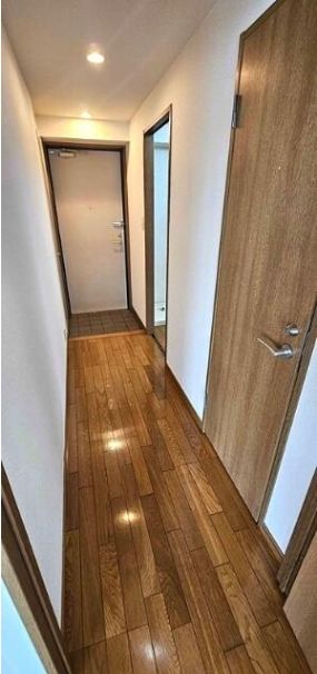 玄関　弊社は都内全域の物件をご紹介可能です！