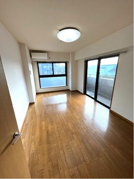 居室・リビング　弊社は都内全域の物件をご紹介可能です！