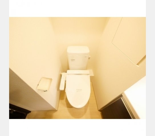 トイレ　※別部屋の参考写真です。