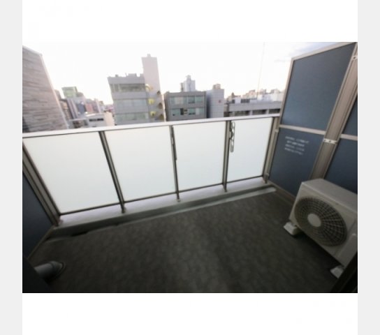 バルコニー　※別部屋の参考写真です。