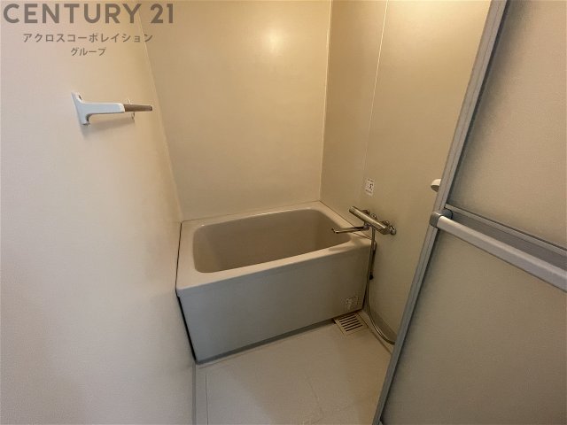 バス・シャワールーム　清潔感のある浴室です♪