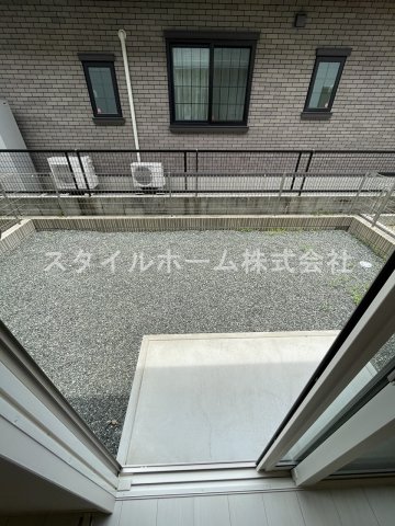 庭　別部屋写真です。