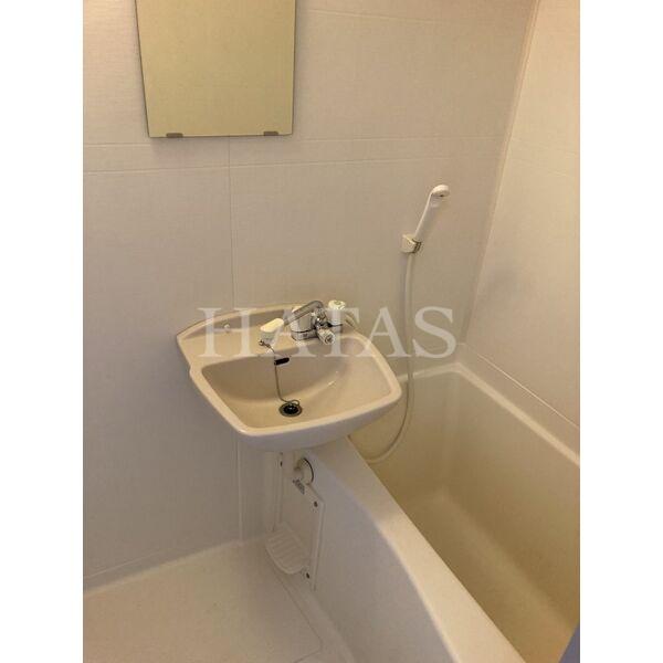 バス・シャワールーム　同物件別部屋のお写真です※現況優先