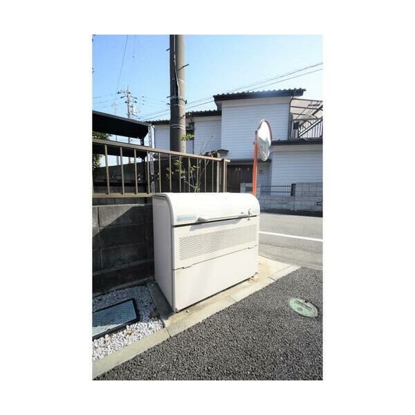 その他　敷地内ごみ置き場です。