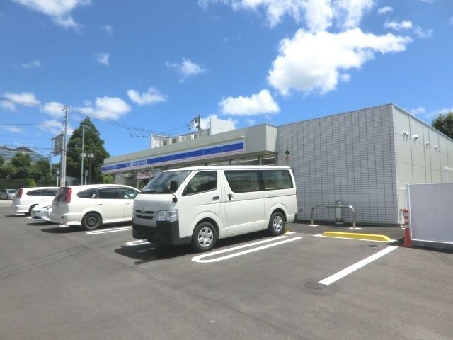 コンビニ　ローソン土気町店（コンビニ）まで513m