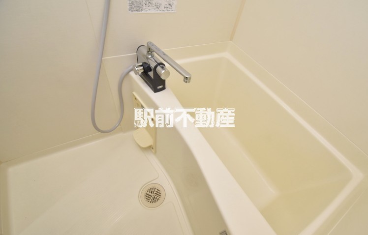 バス・シャワールーム　※同マンション別部屋