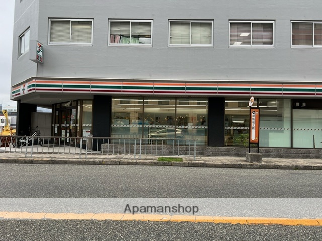 コンビニ　セブン－イレブン箕面船場東店（コンビニ）まで681m