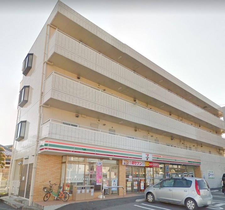 コンビニ　セブン-イレブン松戸日暮６丁目店（コンビニ）まで462m