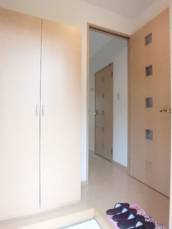 玄関　図面と現状に相違がある場合には現状を優先