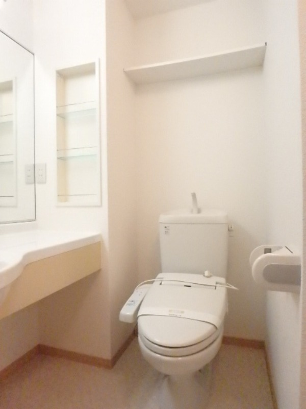 トイレ　図面と現状に相違がある場合には現状を優先