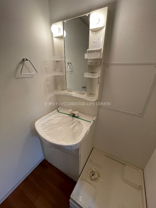 洗面設備　写真は201号室