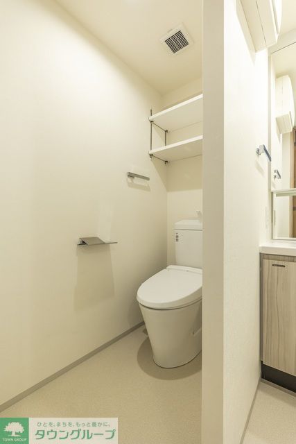 トイレ　※写真は同タイプ住戸です。