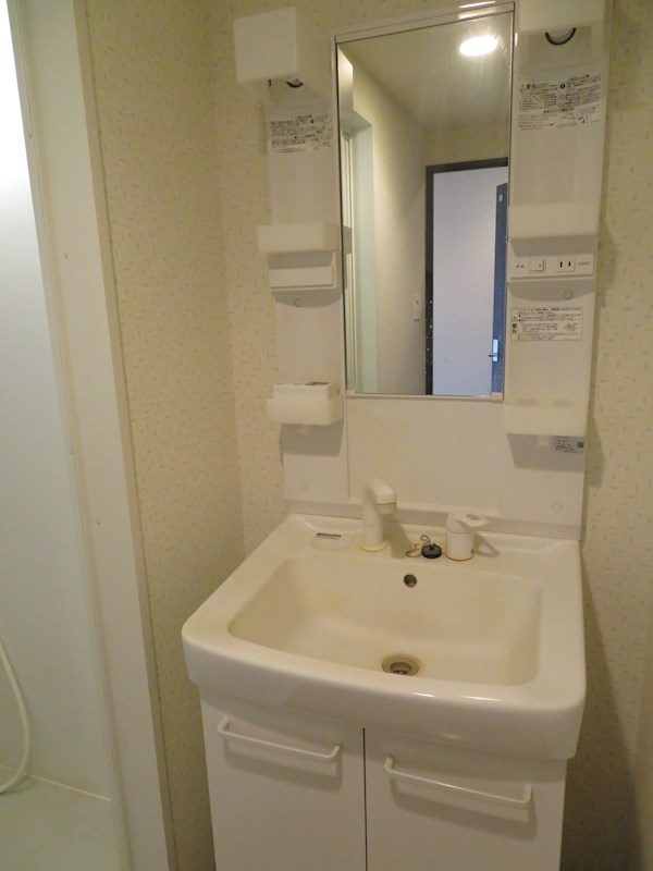 洗面設備　※同タイプ