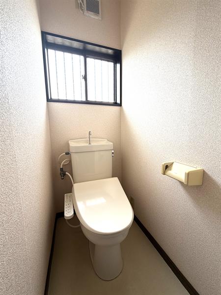 トイレ　トイレの画像です。