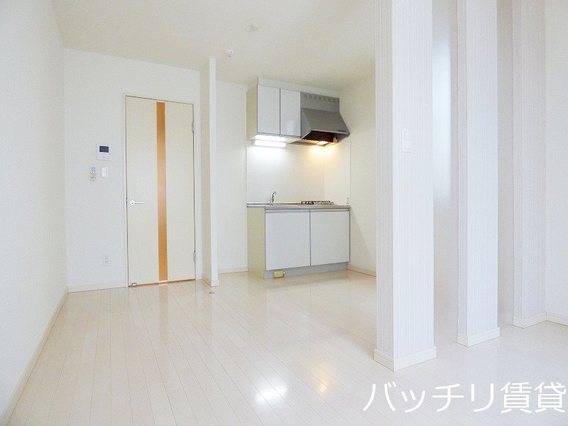 居室・リビング　画像は同型タイプの為、現状を優先致します。