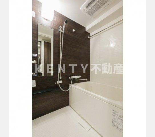 バス・シャワールーム　日々の疲れを癒すお風呂付です